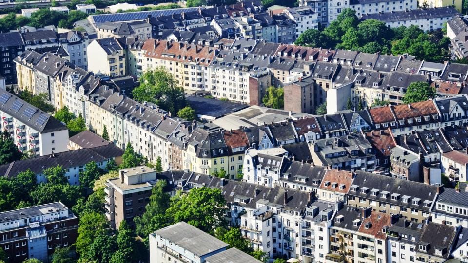 Luftaufnahme eines Wohngebiets in der Düsseldorfer Innenstadt